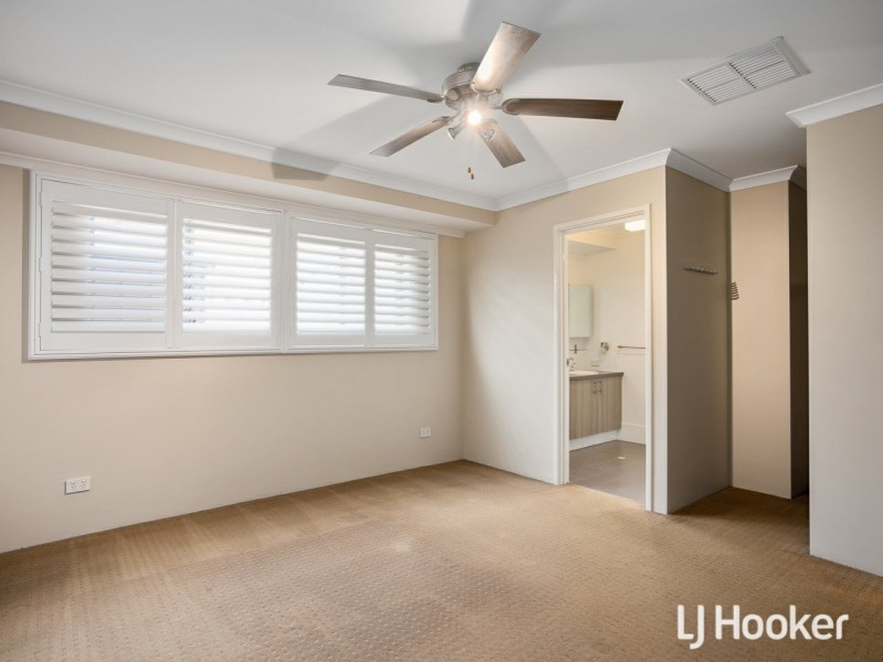 11 Goldfinch Bend, Harrisdale WA 6112