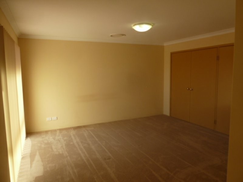 41 Finsbury Drive, Thornlie WA 6108