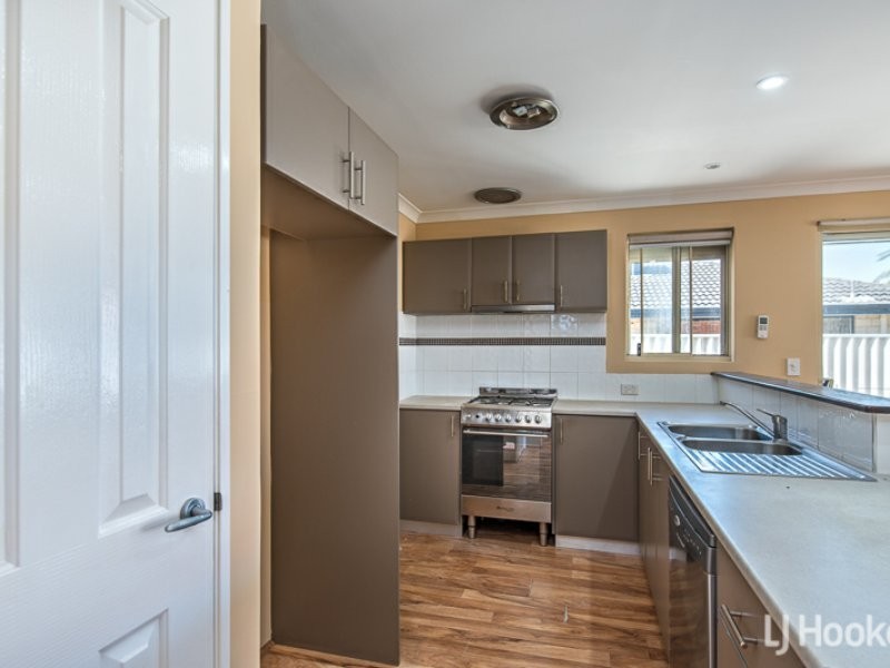 154 Harpenden Street, Huntingdale WA 6110