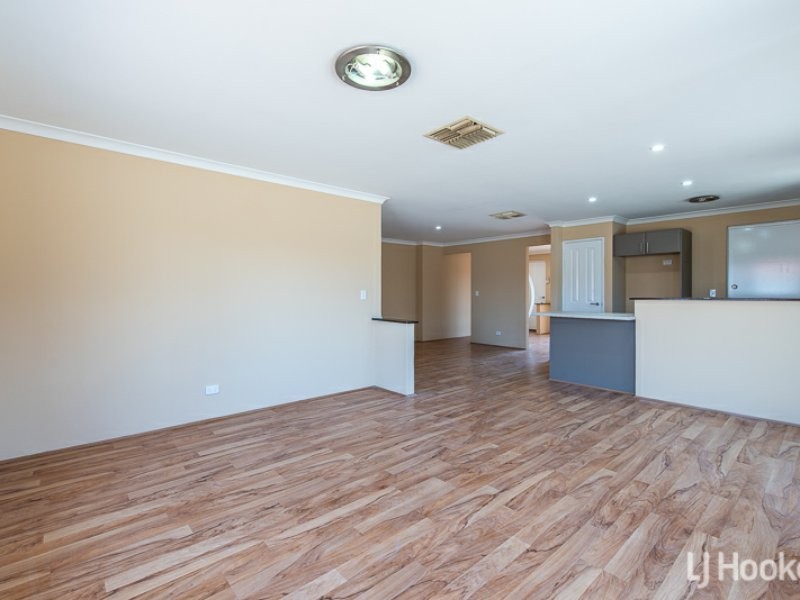 154 Harpenden Street, Huntingdale WA 6110