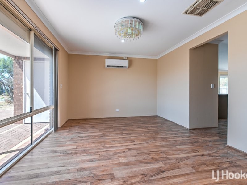 154 Harpenden Street, Huntingdale WA 6110