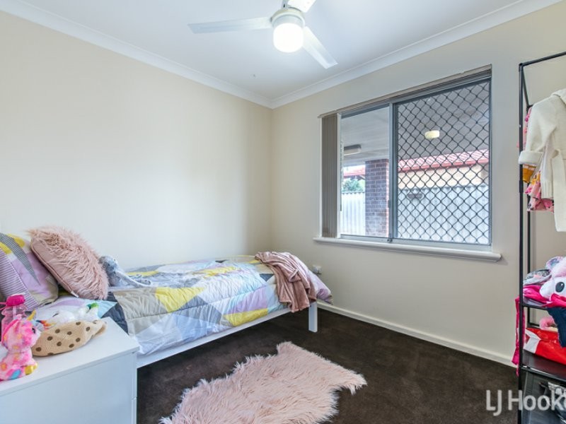 9 Chevalier Way, Thornlie WA 6108