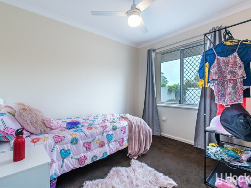 9 Chevalier Way, Thornlie WA 6108