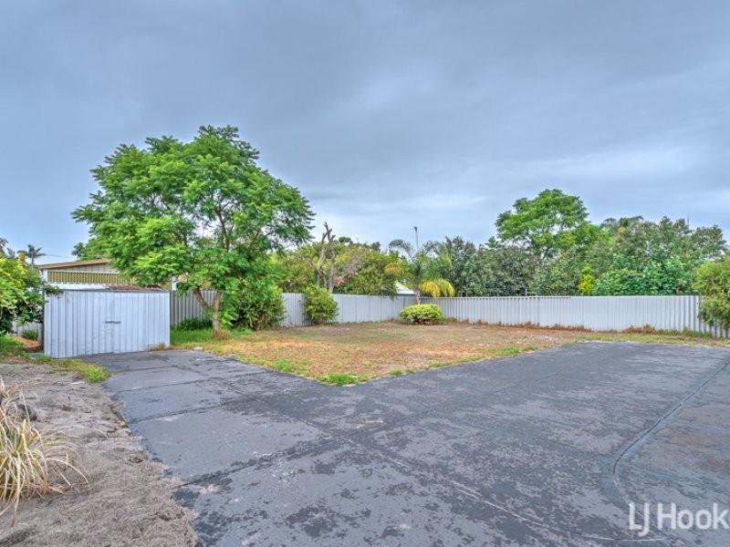 9 Chevalier Way, Thornlie WA 6108