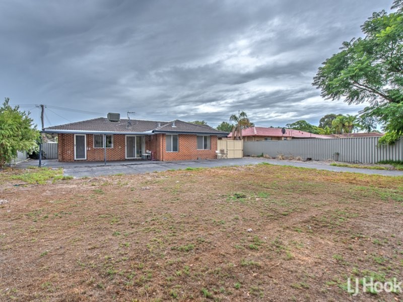 9 Chevalier Way, Thornlie WA 6108