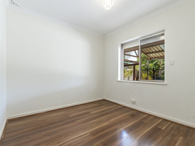 19 Yale Road, Thornlie WA 6108