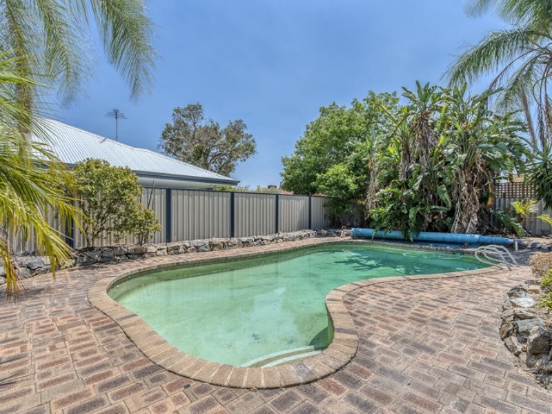 19 Yale Road, Thornlie WA 6108