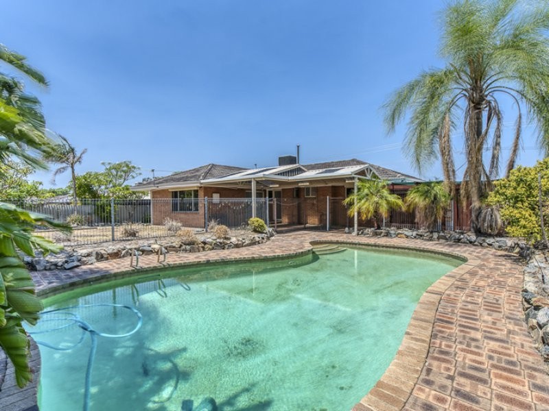 19 Yale Road, Thornlie WA 6108