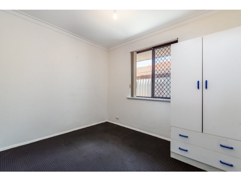 21 Orberry Place, Thornlie WA 6108