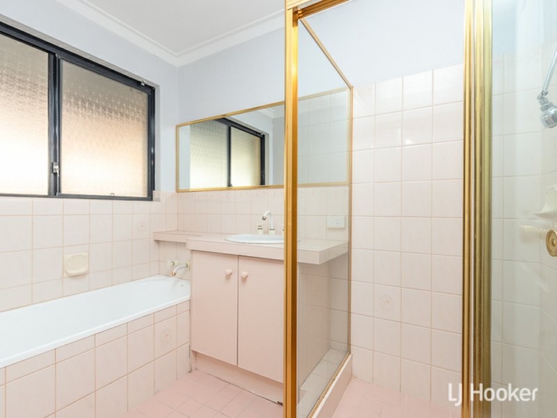 16 Kelvedon Way, Huntingdale WA 6110