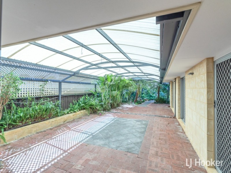 16 Kelvedon Way, Huntingdale WA 6110