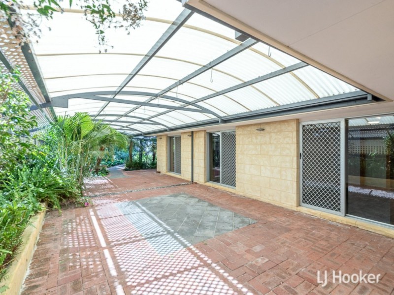 16 Kelvedon Way, Huntingdale WA 6110