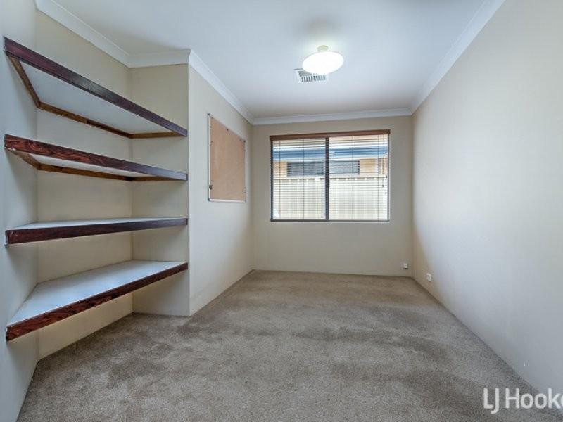 5 Manderstone Way, Canning Vale WA 6155