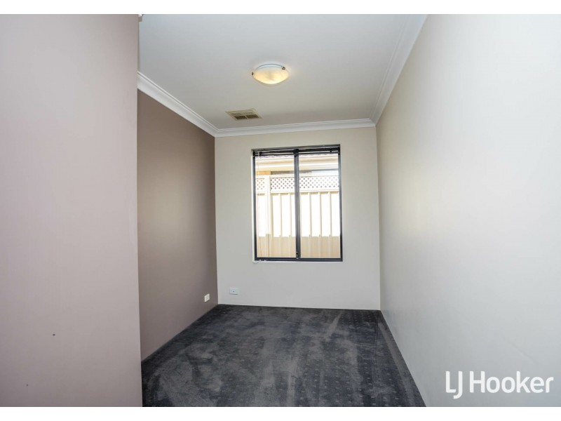 14 Dupont Way, Canning Vale WA 6155