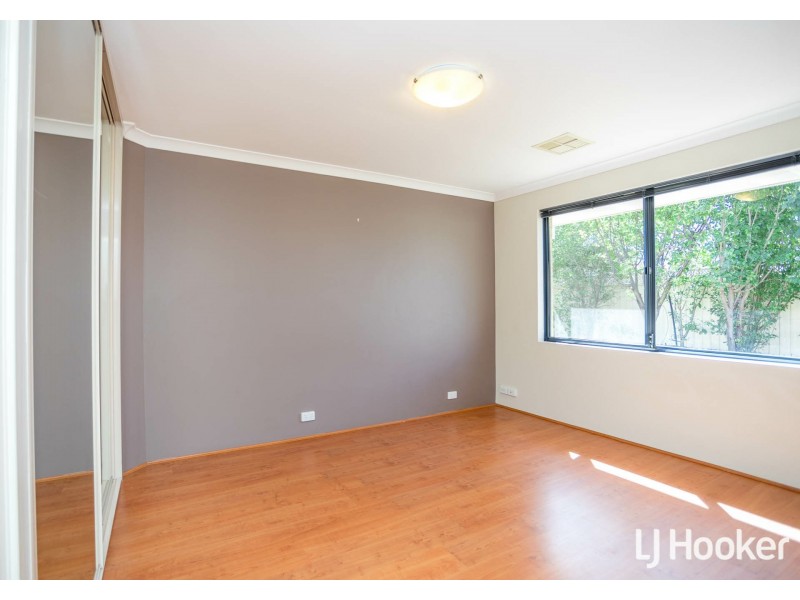 14 Dupont Way, Canning Vale WA 6155