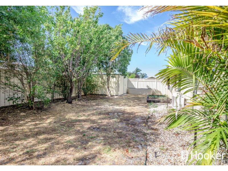 14 Dupont Way, Canning Vale WA 6155