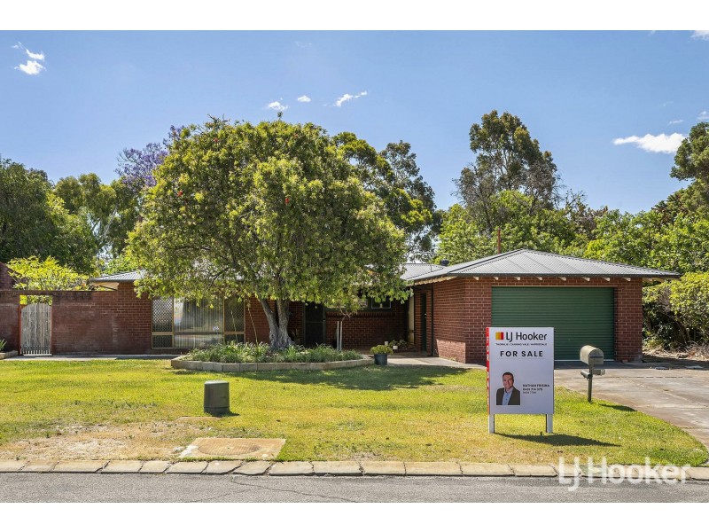 9 Regency Drive, Thornlie WA 6108