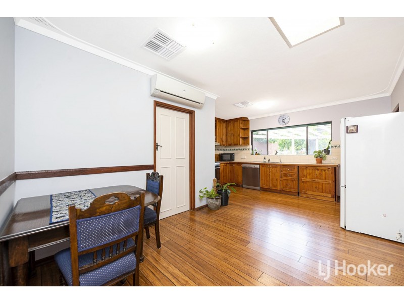 9 Regency Drive, Thornlie WA 6108