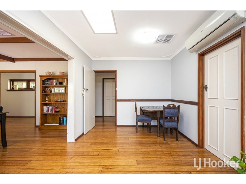 9 Regency Drive, Thornlie WA 6108