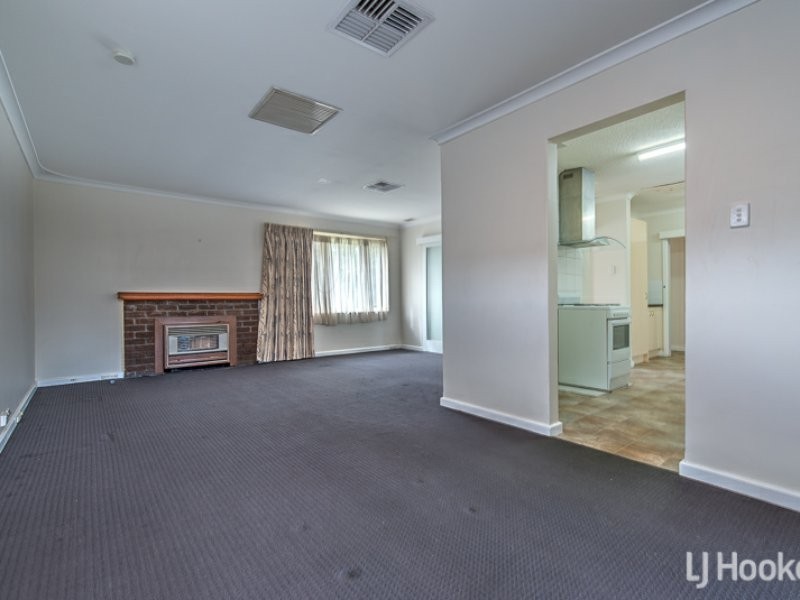 19 Elsie Street, Gosnells WA 6110