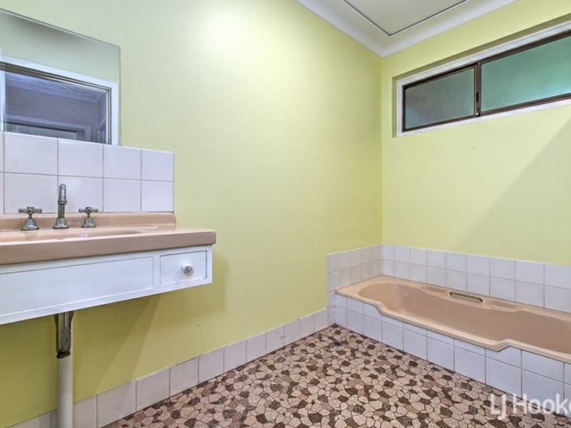 19 Elsie Street, Gosnells WA 6110