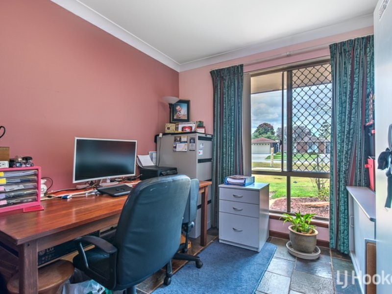 13 Storey Road, Thornlie WA 6108