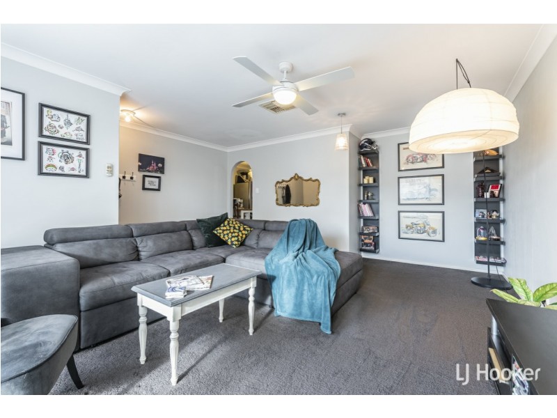 42 Alciston Way, Huntingdale WA 6110