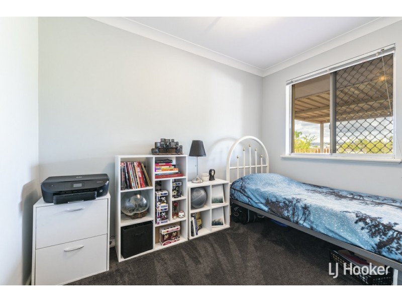 42 Alciston Way, Huntingdale WA 6110