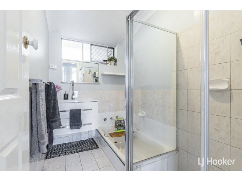42 Alciston Way, Huntingdale WA 6110