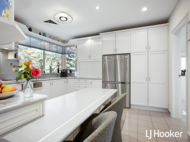 49 Nelson Crescent, Lesmurdie WA 6076