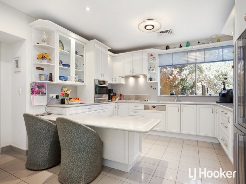 49 Nelson Crescent, Lesmurdie WA 6076