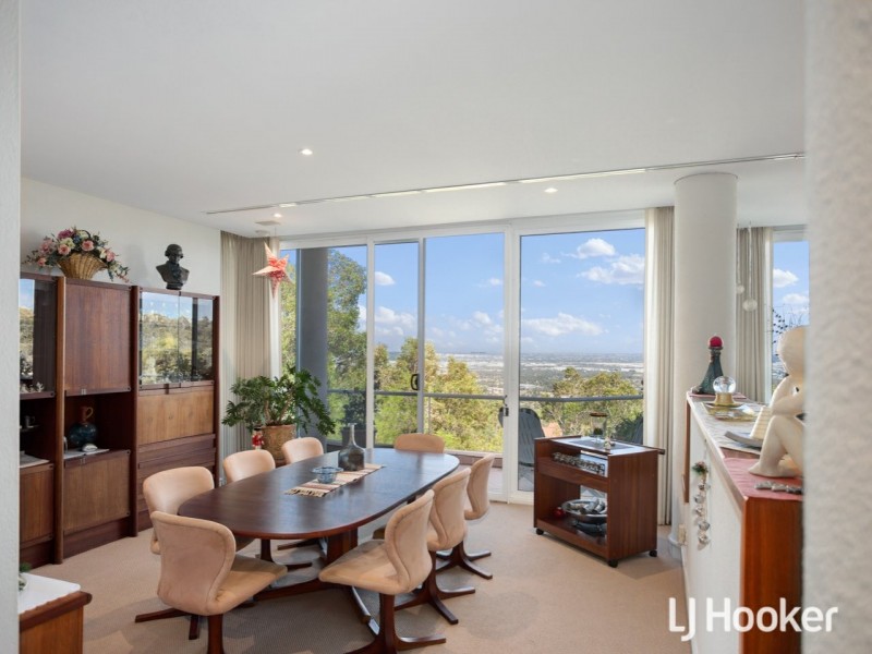 49 Nelson Crescent, Lesmurdie WA 6076