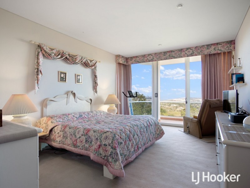 49 Nelson Crescent, Lesmurdie WA 6076