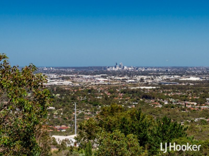 49 Nelson Crescent, Lesmurdie WA 6076