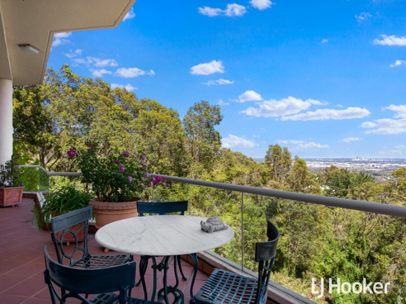 49 Nelson Crescent, Lesmurdie WA 6076