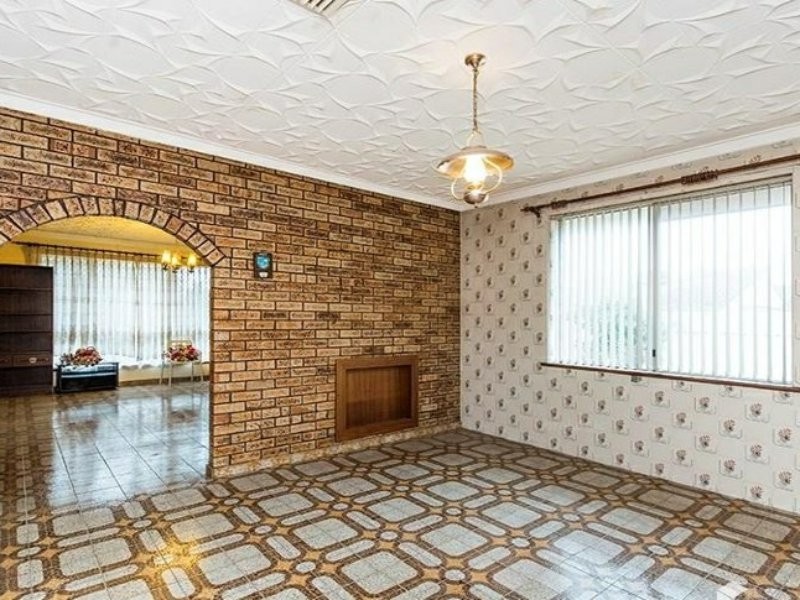 10 Attfield Street, Maddington WA 6109