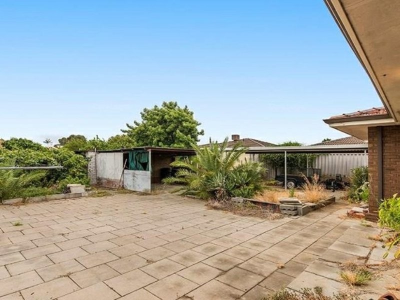 10 Attfield Street, Maddington WA 6109