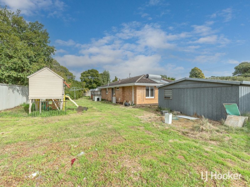 22 Stepney Road, Armadale WA 6112