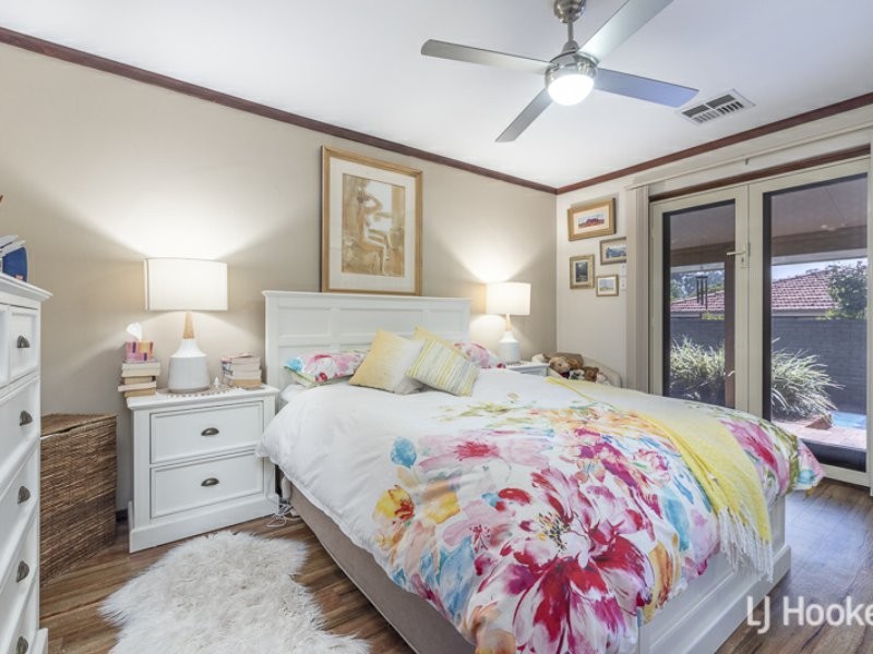 31 Grenadier Drive, Thornlie WA 6108