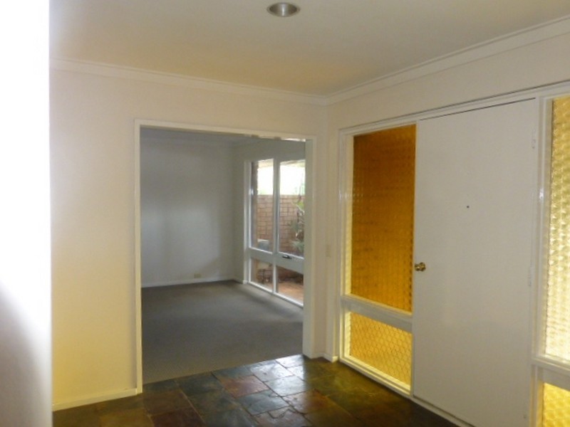 4 Bayham Place, Huntingdale WA 6110