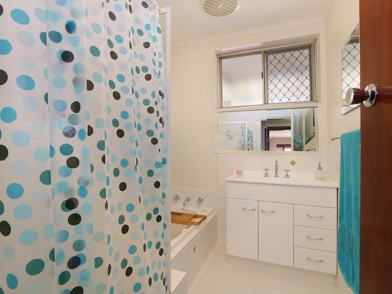 42 Probert Road, Thornlie WA 6108