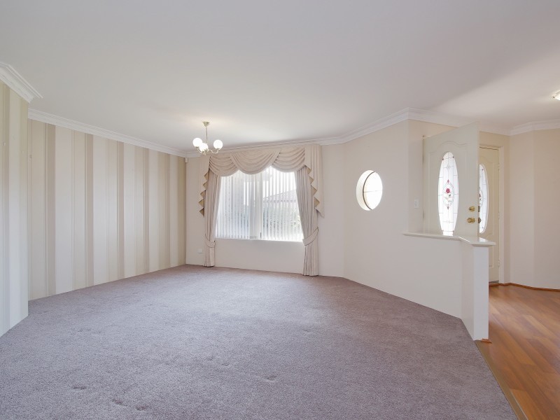 6 Nutbush Court, Thornlie WA 6108