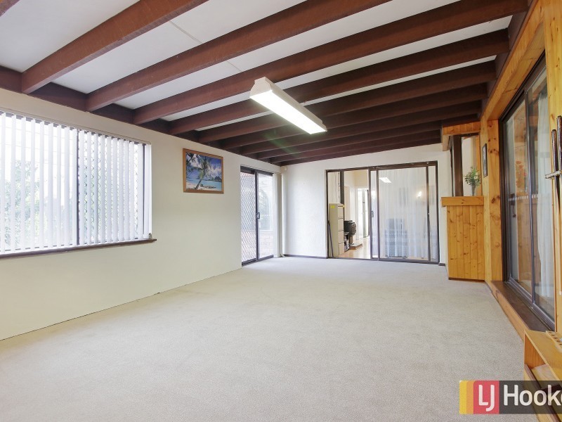 12 Merino Court, Thornlie WA 6108