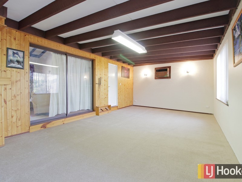 12 Merino Court, Thornlie WA 6108