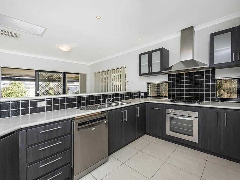 140 Lakey Street, Southern River WA 6110