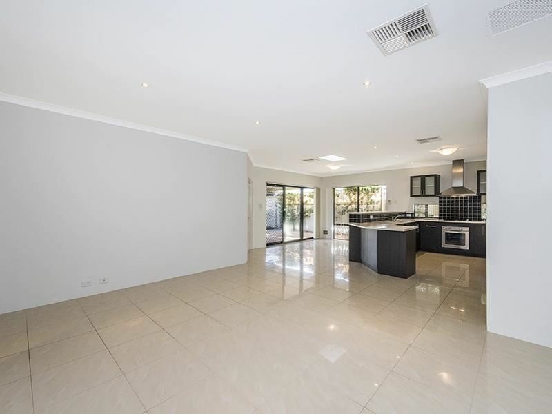 140 Lakey Street, Southern River WA 6110