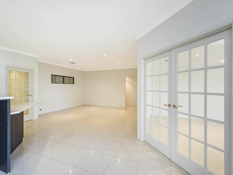 140 Lakey Street, Southern River WA 6110