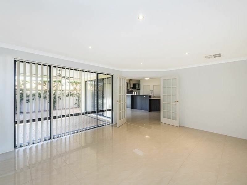 140 Lakey Street, Southern River WA 6110