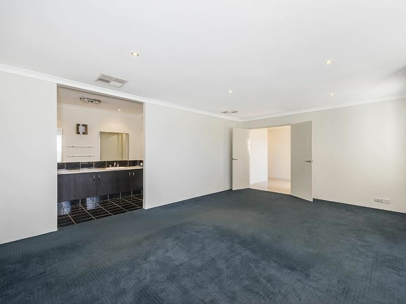 140 Lakey Street, Southern River WA 6110