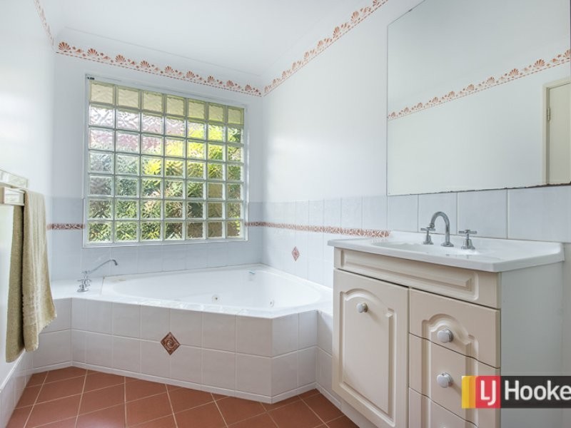 5 Redshank Close, East Cannington WA 6107